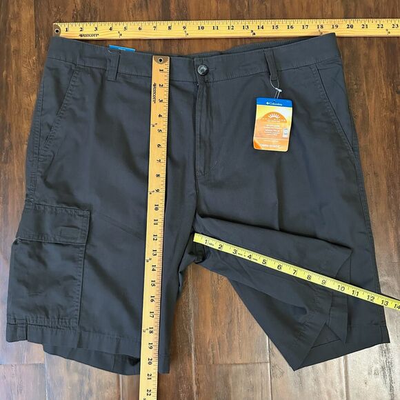 COLUMBIA Red Bluff Cargo Shorts Gray Omni-Shade Cotton Outdoor NWT - Picture 11 of 11